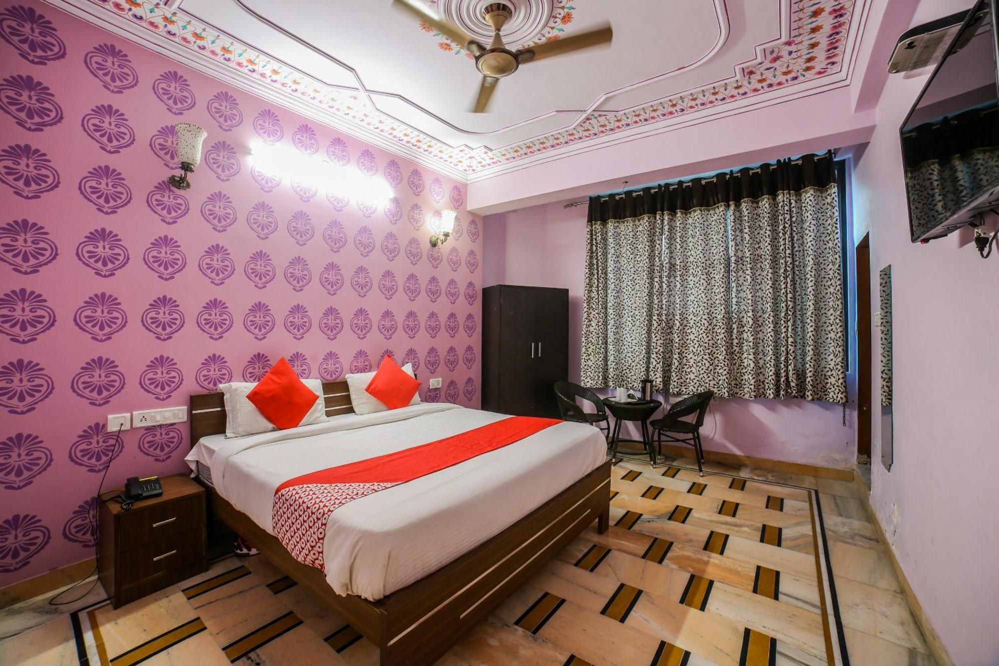 Collection O 36316 Hotel White Palace Jaipur Buitenkant foto